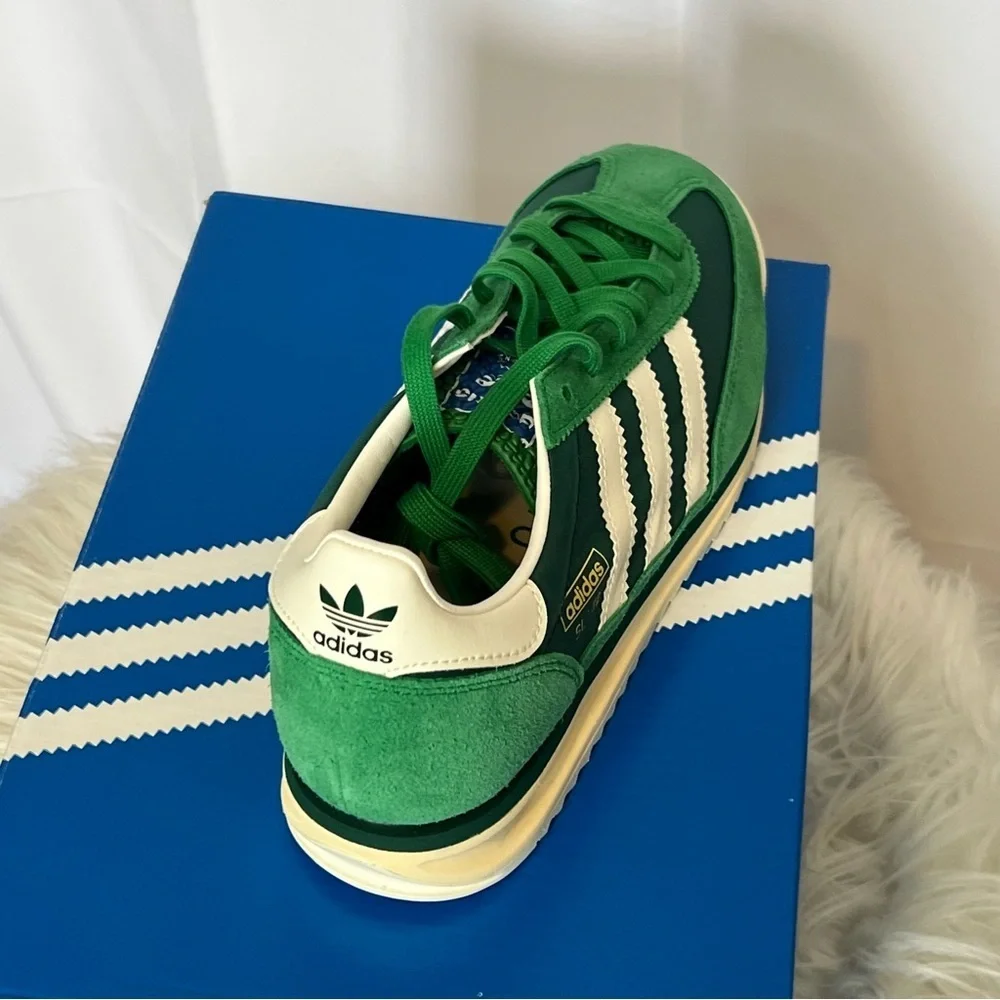 Adidas SL 72 RS J in Green and White Men's size 6.5 Women’s size 8.5 NWB